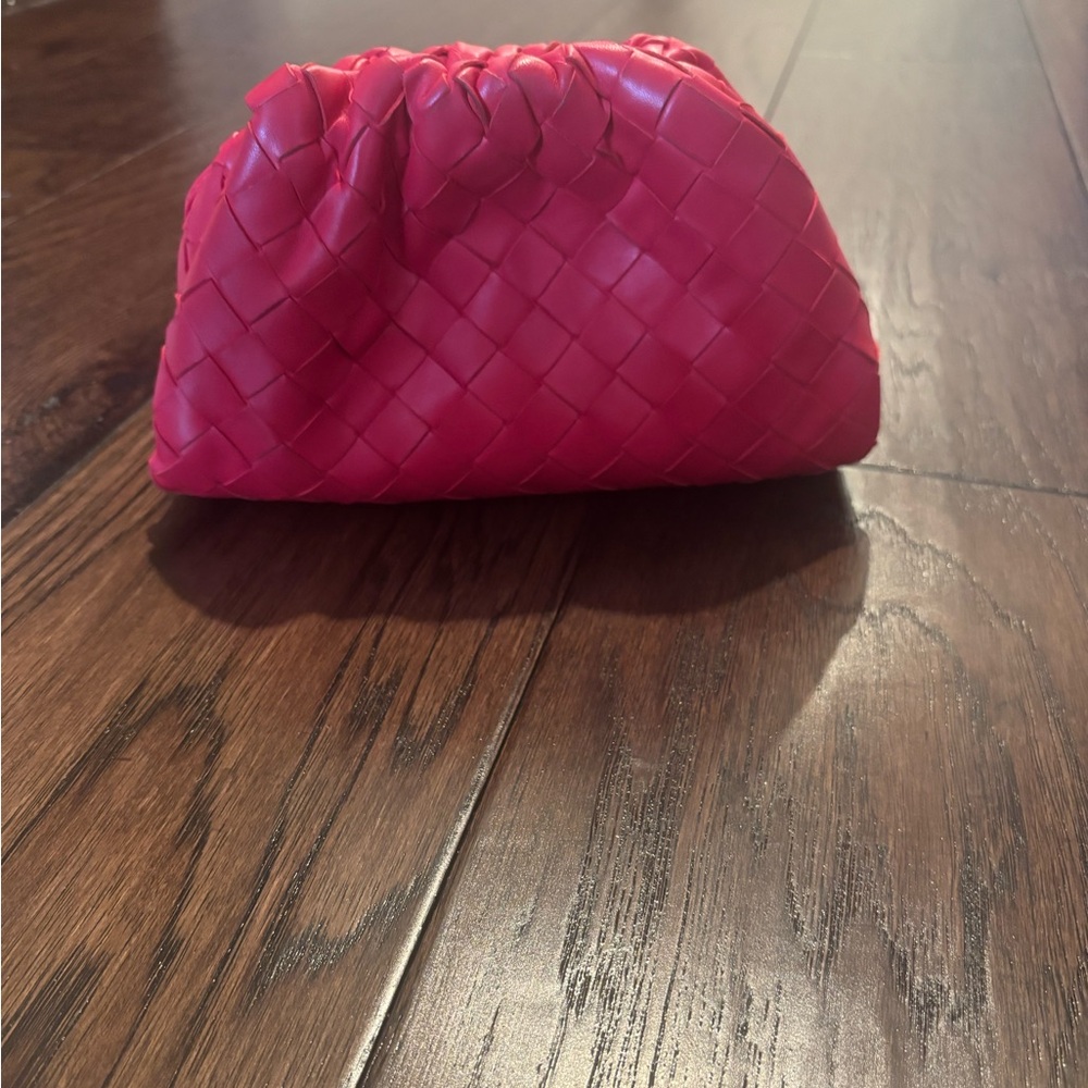 Bottega Veneta The Pouch Intrecciato Nappa Mini